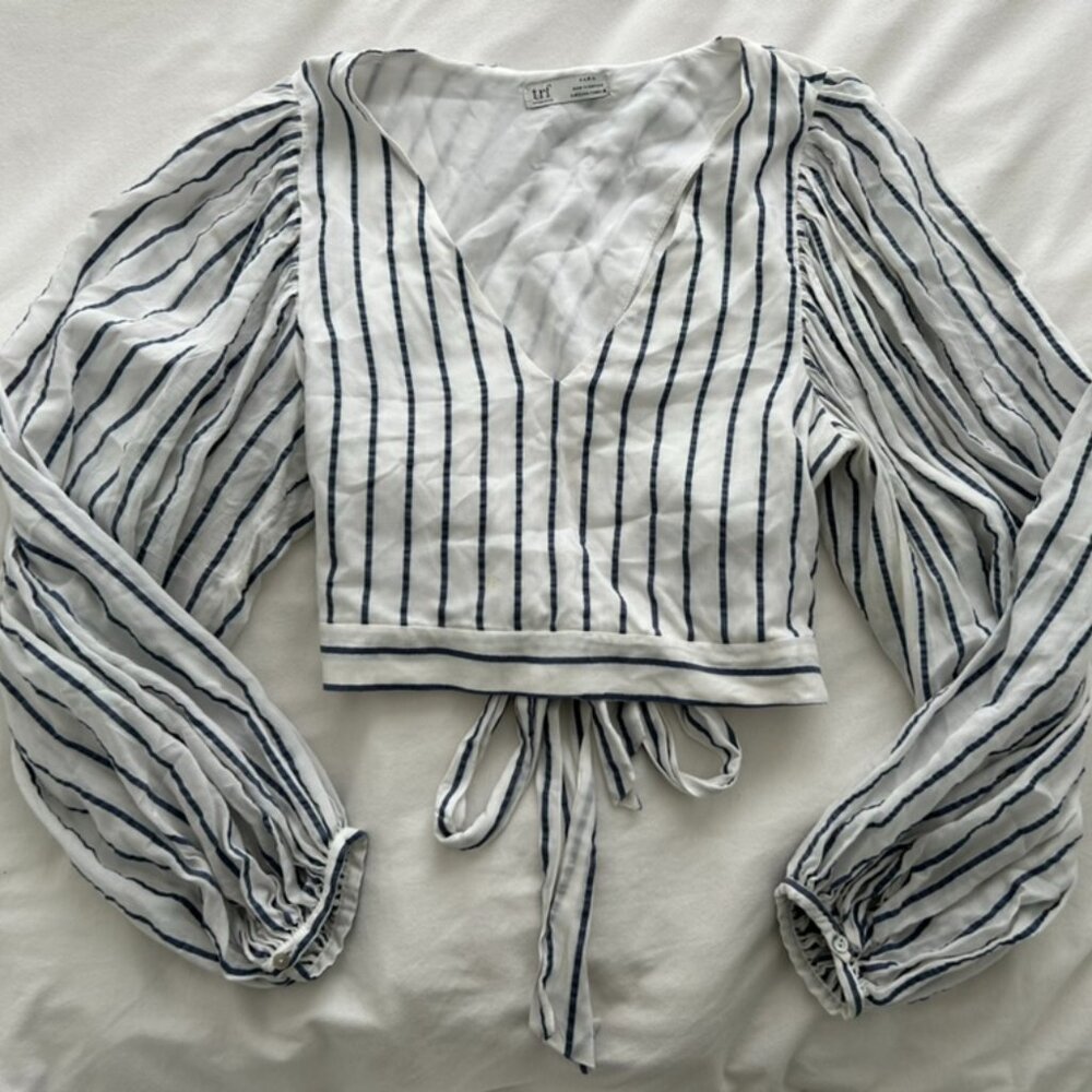 Striped top with balloon sleeves